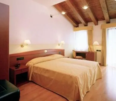 Hotel Ristorante Pedrocchi-2